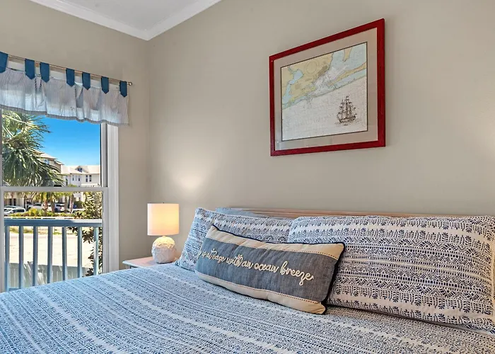 Hayley House At Beachside #12 Holiday home *